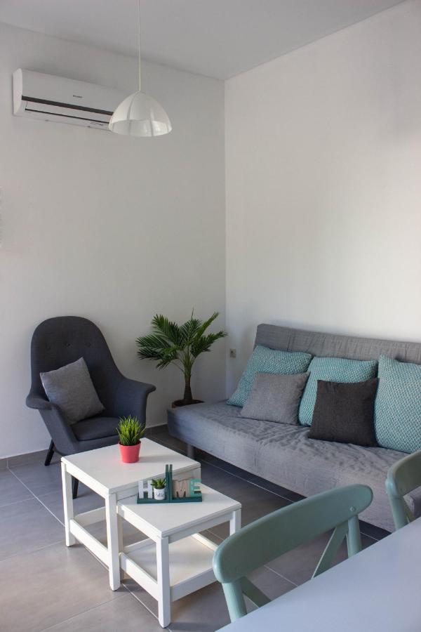 New And Airy Apartment Few Steps From The Beach Soúgia Exterior foto